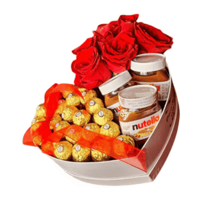 Box ferrero,rosas y nutella  Naturales con corona tamaño M
