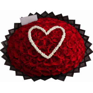 Ramo de Rosas Grande con Corazón
