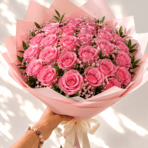 Ramo de 24 rosas rosadas