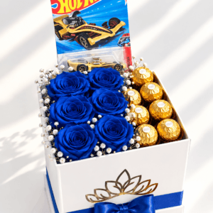 Box blue de Rosas eterna y 8 Ferreros