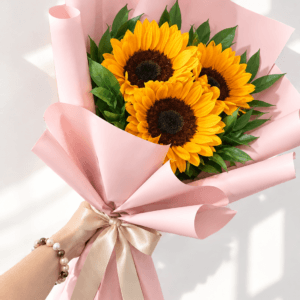 Ramo de 3 Girasoles +follaje del Día