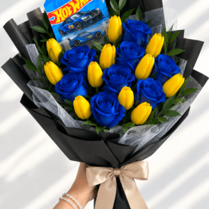 Ramo de Rosas  Azules , Tulipanes más auto HotWheels
